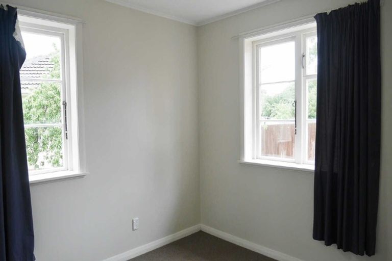 Photo of property in 17 Piko Crescent, Riccarton, Christchurch, 8041