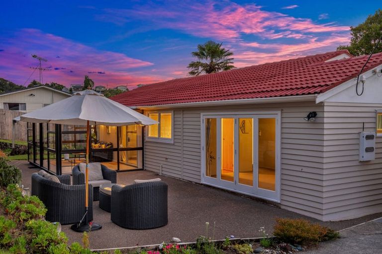 Photo of property in 68 Stanley Road, Glenfield, Auckland, 0629