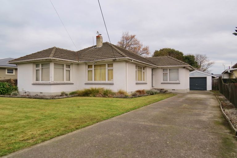Photo of property in 42 Brynley Street, Hornby, Christchurch, 8042