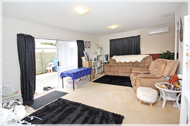 Photo of property in 18a Vogel Street, Levin, 5510