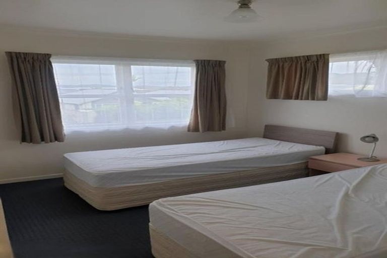 Photo of property in 11 Donald Street, Regent, Whangarei, 0112