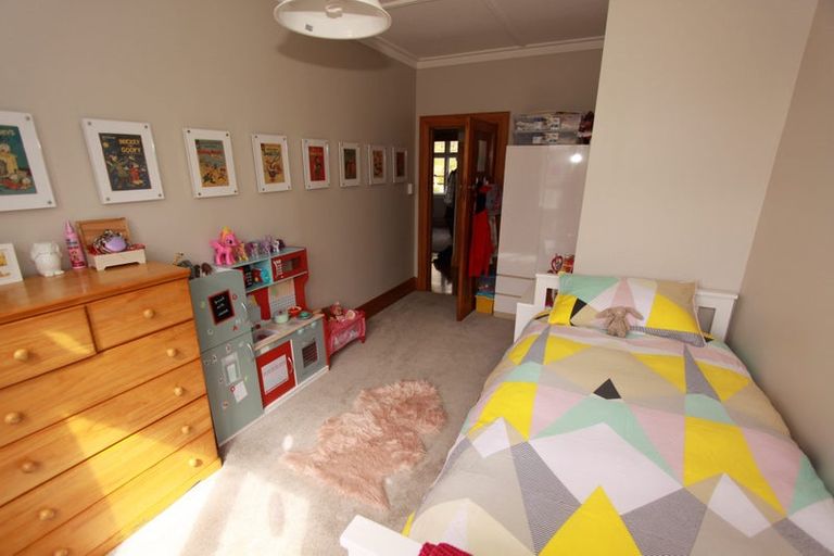 Photo of property in 9 Chesterton Street, Johnsonville, Wellington, 6037