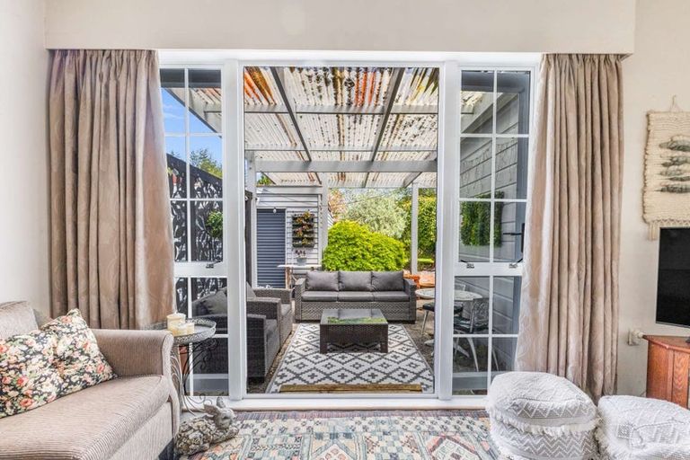 Photo of property in 21 Portia Street, Stratford, 4332