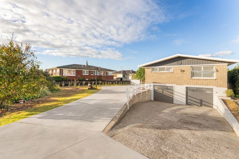 Photo of property in 32 Upland Street, Brookfield, Tauranga, 3110