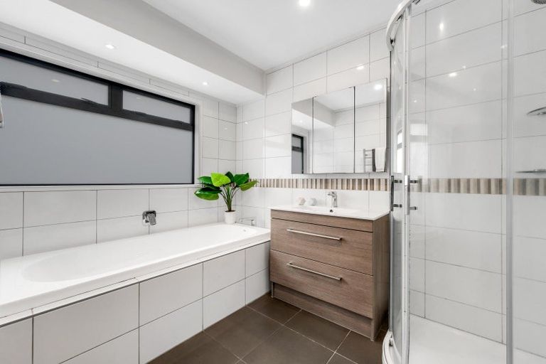 Photo of property in 7 Drysdale Place, Somerville, Auckland, 2014