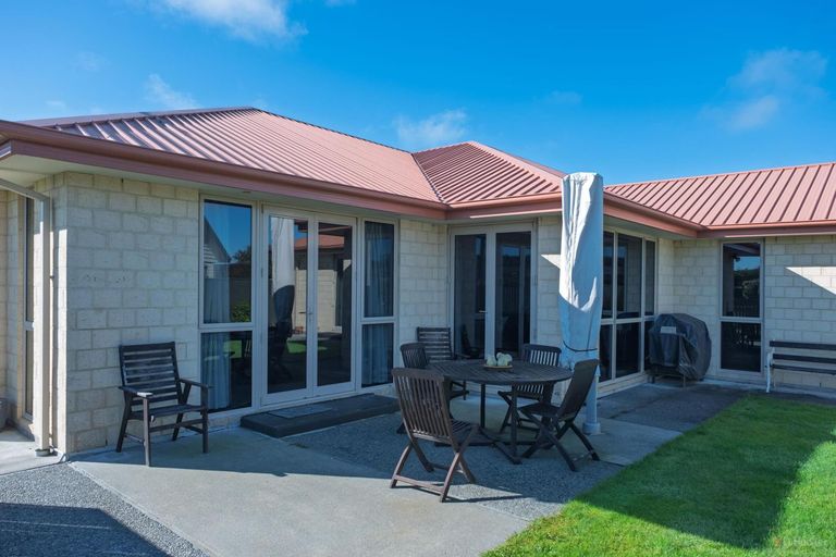 Photo of property in 9 Tancred Street, Geraldine, 7930