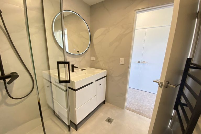 Photo of property in 6/36 Edmonton Road, Henderson, Auckland, 0612