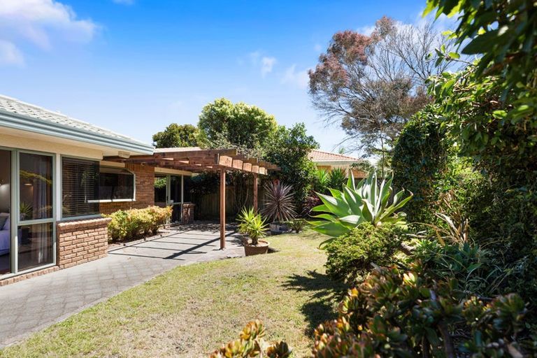 Photo of property in 23 Santa Monica Drive, Papamoa Beach, Papamoa, 3118