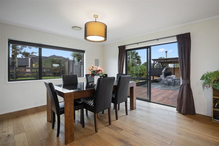 Photo of property in 7 Armstrong Way, Waiuku, 2123
