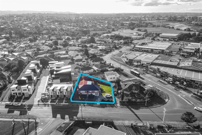 Photo of property in 68 Delta Avenue, New Lynn, Auckland, 0600