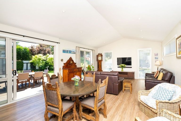 Photo of property in 8/8 Fitzroy Avenue, Hastings, 4122