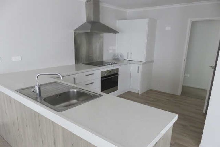 Photo of property in 24u2 Lorne Street, Melville, Hamilton, 3206