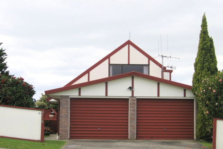 Photo of property in 217b Bellevue Road, Bellevue, Tauranga, 3110