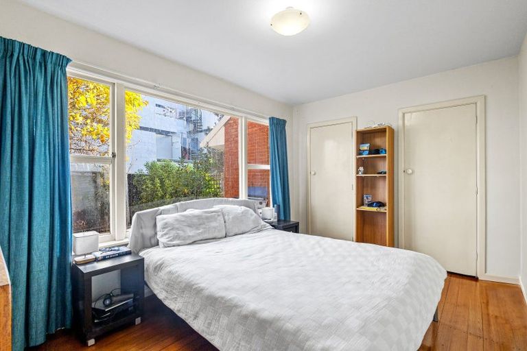 Photo of property in 2/19 Newbridge Place, Ilam, Christchurch, 8041