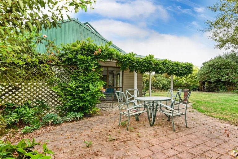 Photo of property in 33 Greendale Road, Darfield, 7510