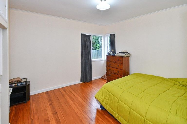 Photo of property in 1/57 Grove Road, Papakura, 2110