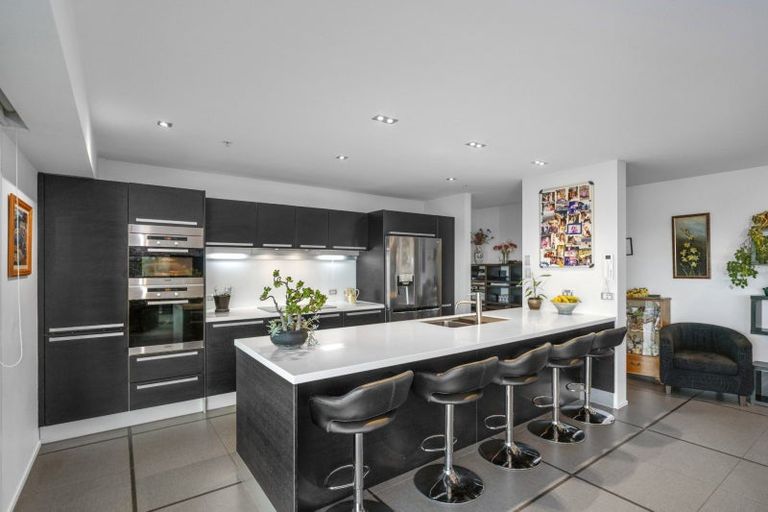 Photo of property in 5/50b Cross Road, Tauranga, 3110