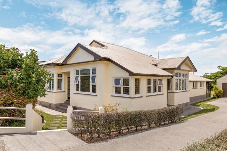 Photo of property in 40 The Esplanade, Westport, 7825