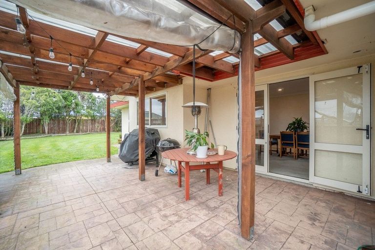 Photo of property in 39 Parnell Heights Drive, Kelvin Grove, Palmerston North, 4414