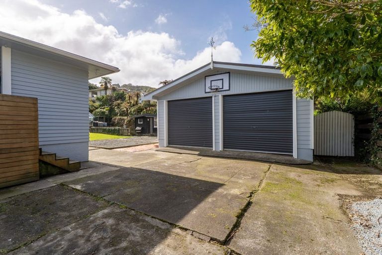 Photo of property in 18 Akatarawa Road, Brown Owl, Upper Hutt, 5018