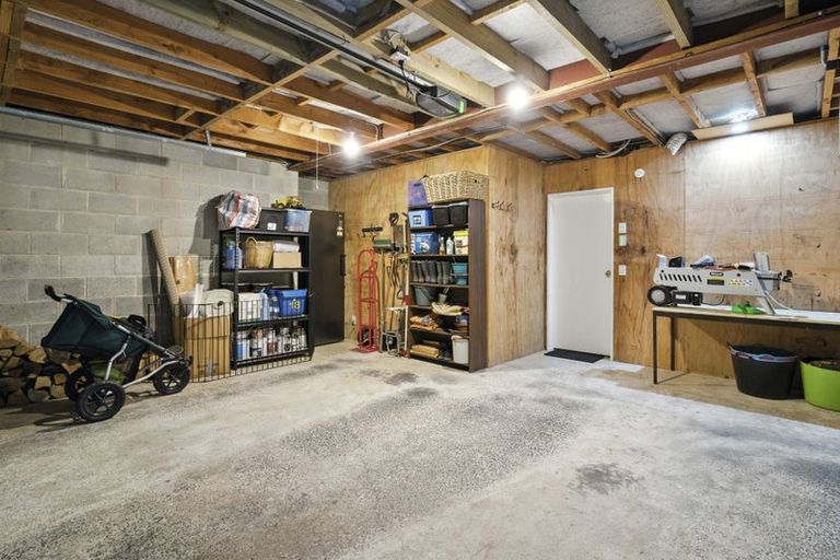 Photo of property in 18 Rosebery Street, Belleknowes, Dunedin, 9011