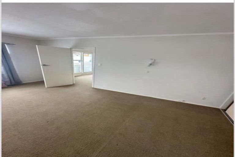 Photo of property in 5 Parkview Place, Pakuranga, Auckland, 2010