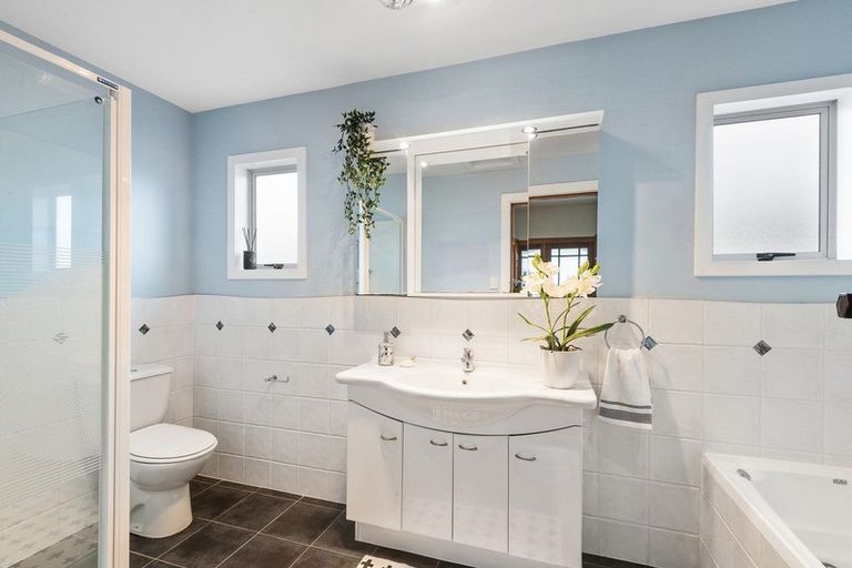 Photo of property in 194 Selwyn Street, Spreydon, Christchurch, 8024