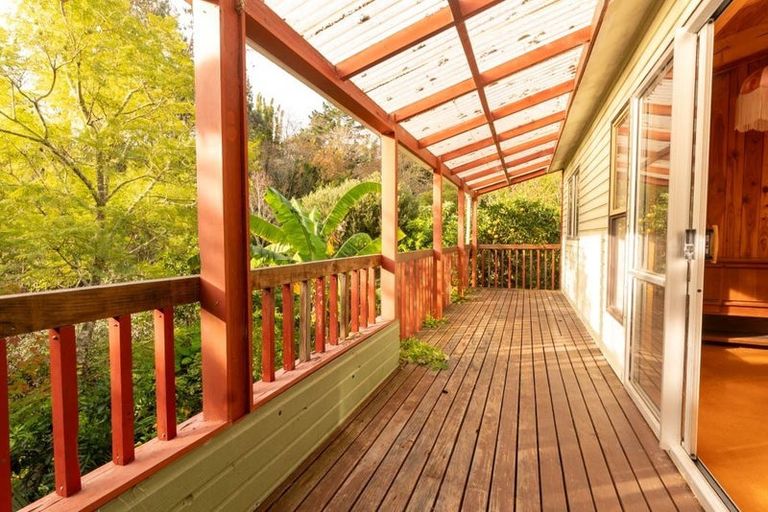 Photo of property in 42 Castleton Drive, Howick, Auckland, 2014