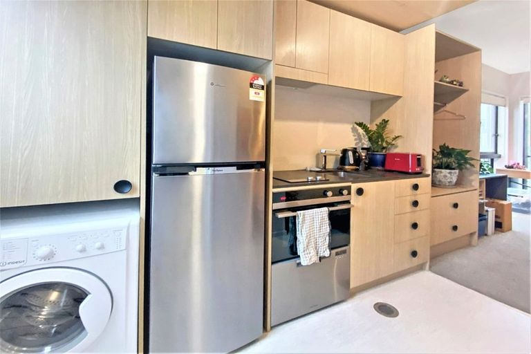 Photo of property in Vedado Apartments, 104/41u Hopper Street, Mount Cook, Wellington, 6011
