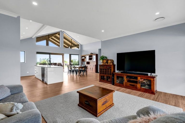 Photo of property in 1270 Mangorei Road, Mangorei, New Plymouth, 4371