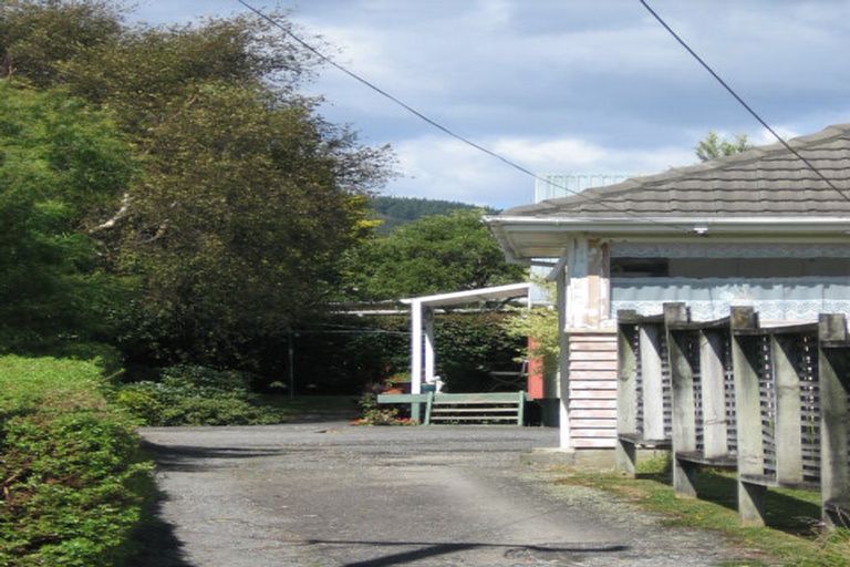Photo of property in 15f1- Sheridan Crescent, Trentham, Upper Hutt, 5018