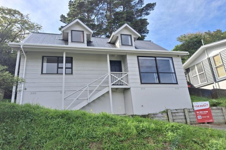 Photo of property in 3 Hazlewood Avenue, Karori, Wellington, 6012
