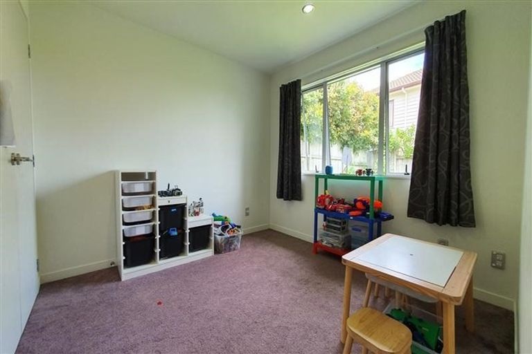 Photo of property in 64 Oakway Drive, Schnapper Rock, Auckland, 0632