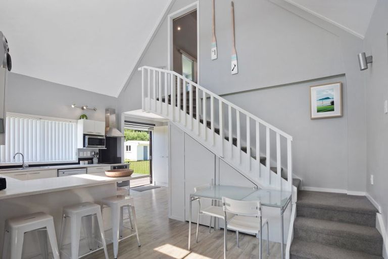 Photo of property in 1 Mount Avenue, Pauanui, Hikuai, 3579