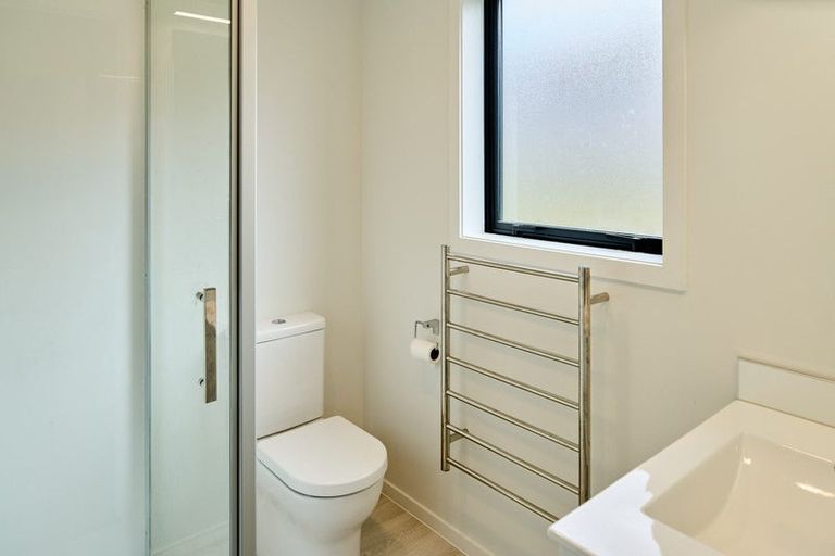 Photo of property in 48 Schooner Drive, Whitby, Porirua, 5024