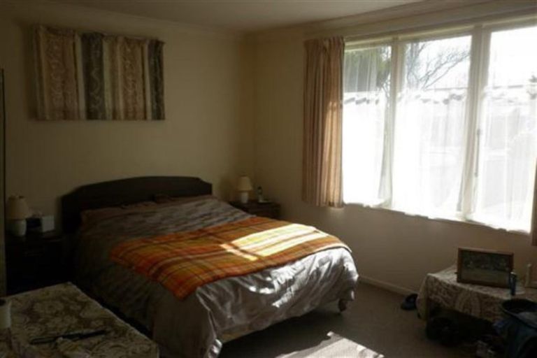 Photo of property in 12 Martin Road, Manurewa, Auckland, 2102