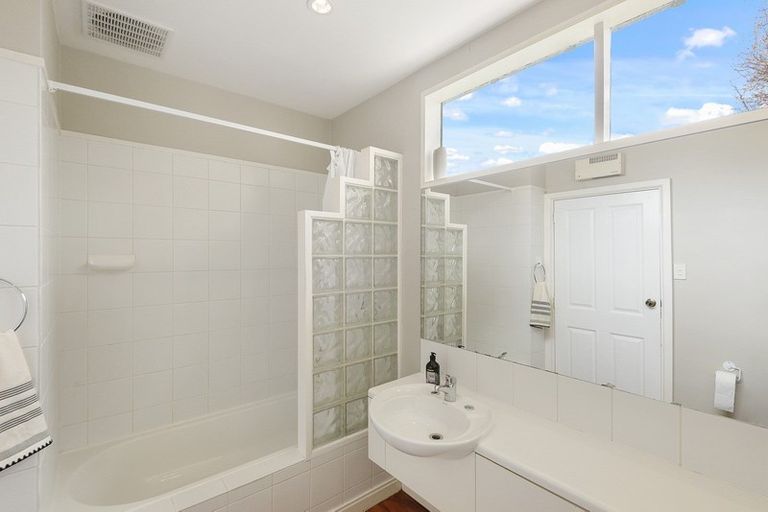 Photo of property in 16 Riverview Street, Beckenham, Christchurch, 8023