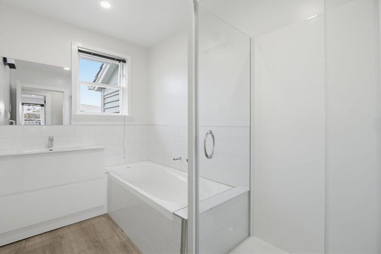 Photo of property in 16 Boyne Avenue, Northcote, Christchurch, 8052
