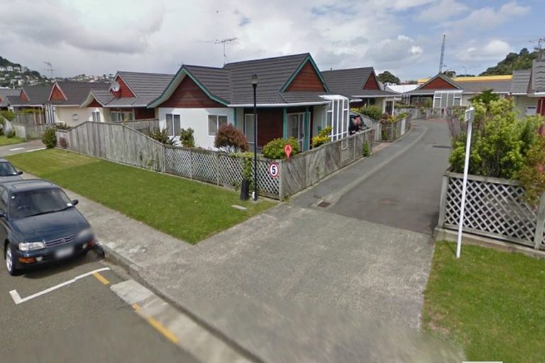 Photo of property in 1 Macalister Place, Miramar, Wellington, 6022