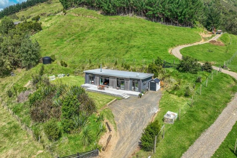 Photo of property in 44 Packtrack Road, Thames, 3577