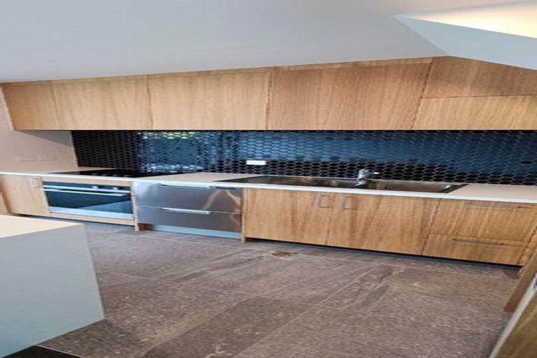 Photo of property in 32 Holystone Road, Whitby, Porirua, 5024