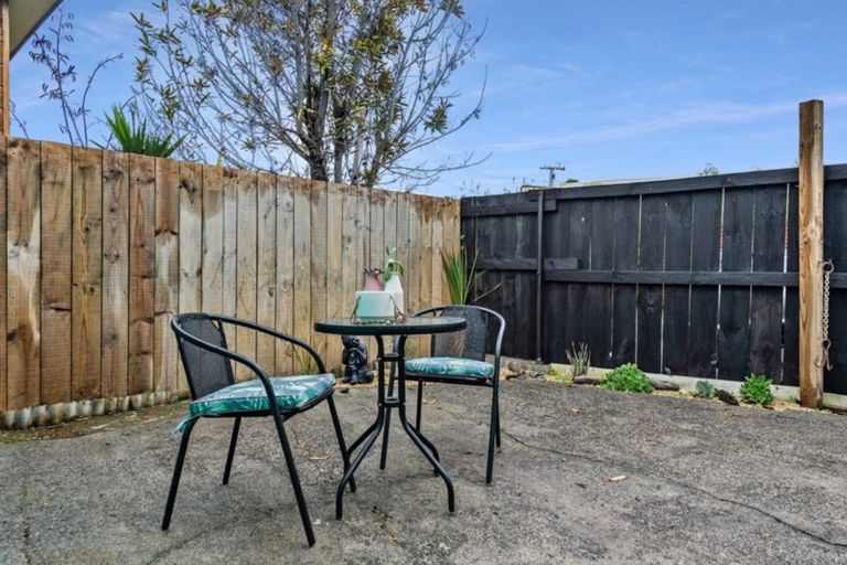 Photo of property in 72 Ocean Road, Paraparaumu Beach, Paraparaumu, 5032