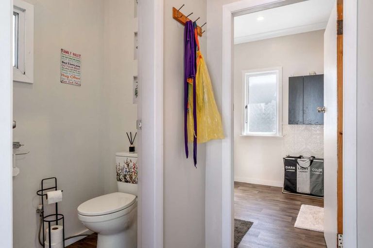 Photo of property in 17 Spier Street, Aramoho, Whanganui, 4500