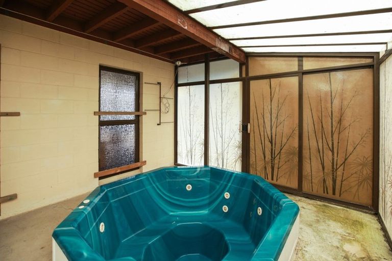 Photo of property in 1 Vincent Place, Dinsdale, Hamilton, 3204