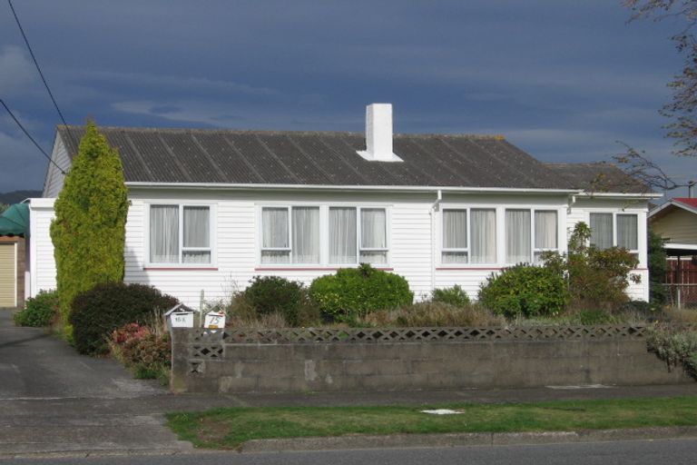 Photo of property in 15 Burcham Street, Taita, Lower Hutt, 5011