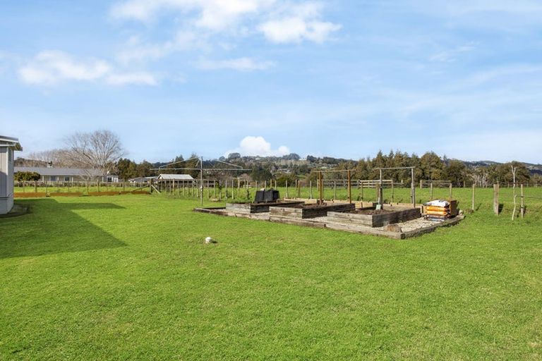 Photo of property in 145 Ponga Road, Opaheke, Papakura, 2584