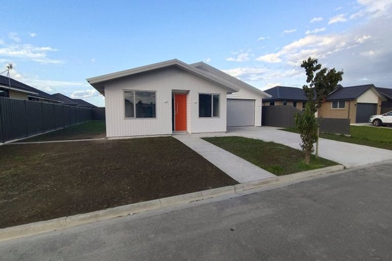 Photo of property in 18 Mckay Close, Frimley, Hastings, 4120