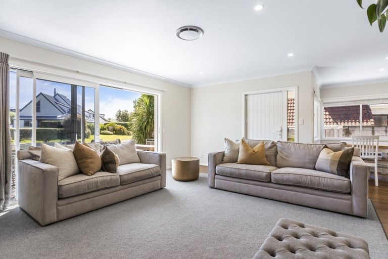 Photo of property in 119 Moana Anu Anu Avenue, Whangamata, 3620