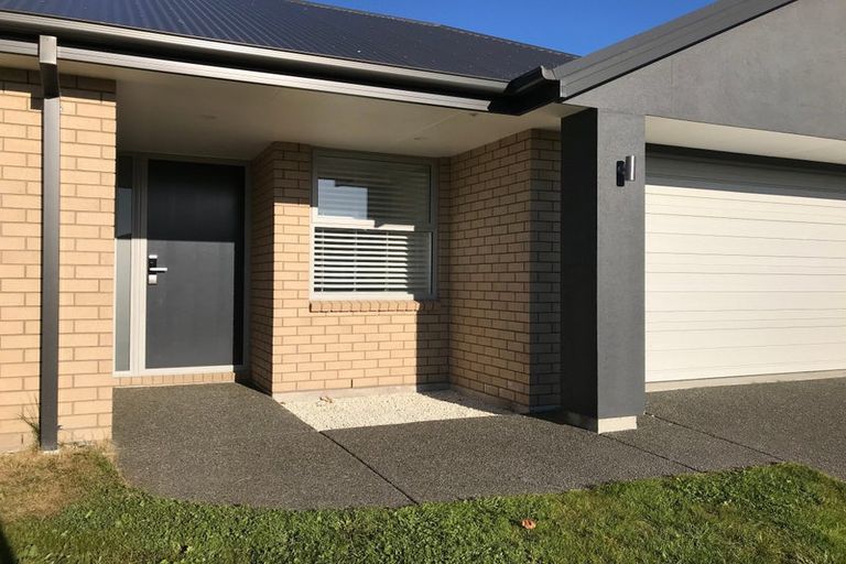 Photo of property in 36 Aroha Street, Pegasus, 7612