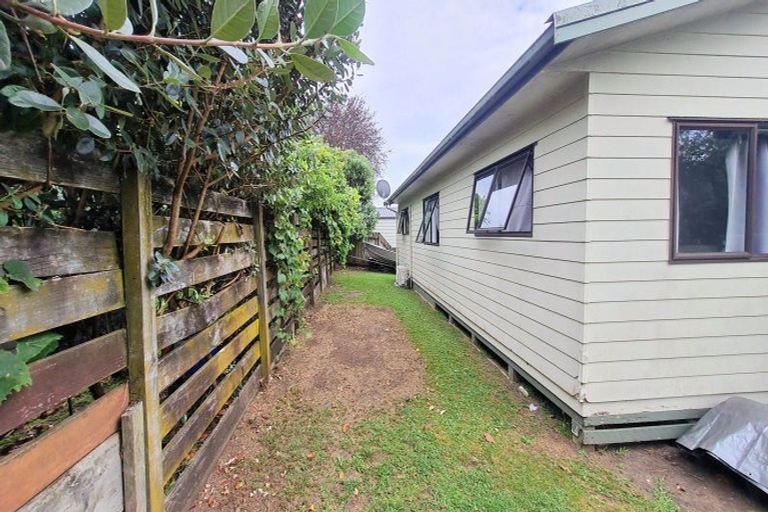 Photo of property in 8a Nicholas Avenue, Whitianga, 3510